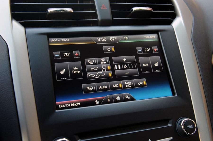  Ford Fusion 2013 года  (US) (фото 117 из 202)